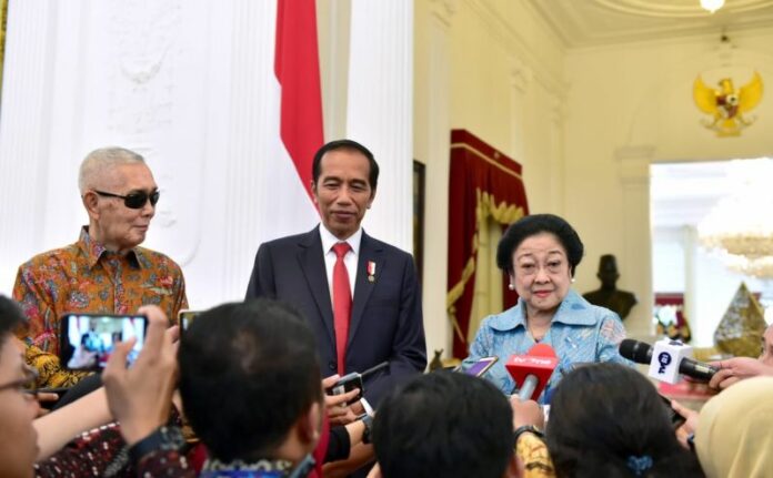 Ketua Umum PDIP Perjuangan Megawati Soekarnoputri dan Presiden Jokowi di Istana Negara. Foto: Setkab.