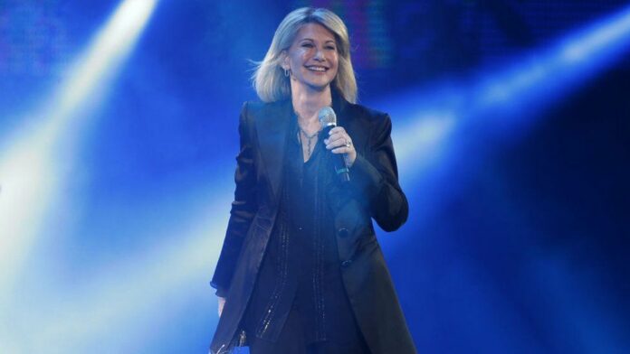 Olivia Newton John, Olivia Newton, Olivia Newton Meninggal, Olivia Newton Tutup Usia, Kanker, Olivia Newton-John, John, Penyanyi
