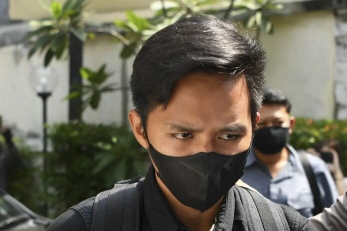 Bharada E. Kasus Pembunuhan, Istri Ferdy Sambo, Kasus Pelecehan, KUHP, Bharada, Bunyi Pasal, Bharada E Tersangka, Bareskrim Polri