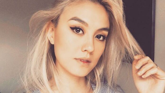 Patung Lilin Agnes Mo