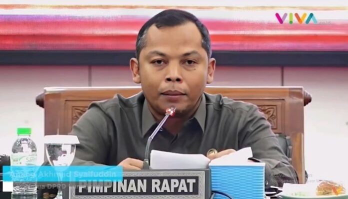 Anang-mundur-dari-ketua-DPRD Pancasila, Anang, Ketua DPRD Kab. Lumajang, Ketua DPRD, Lumajang, Anang Akhmad Syaifuddin, Bunyi Pancasila, Sila Ke-4 Pancasila