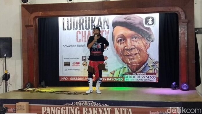 Cak Sapari, Ludruk Surabaya, Meninggal Dunia, WhatsApp, Diabetes, Cak Sapari Meninggal, Kabar Duka, Surabaya