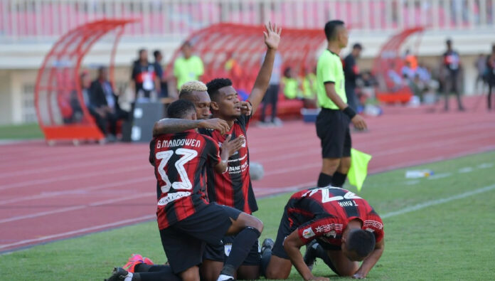 Persipura-Persewar-Derbi-Papua Persipura, Persipura Jayapura, Yan Permenas Mandenas, Persewar Waropen, Persewar vs Persipura, Stadion Mandala, Derbi Papua, Liga 2, Jadwal Liga 2