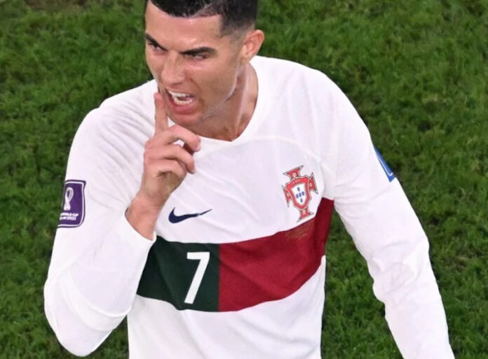 reaksi-marah-cristiano-vs-korea-selatan Cristiano Ronaldo, Korea Selatan, Portugal, Piala Dunia, Piala Dunia 2022, Berita Piala Dunia, Fernando Santos, Hwang In-beom