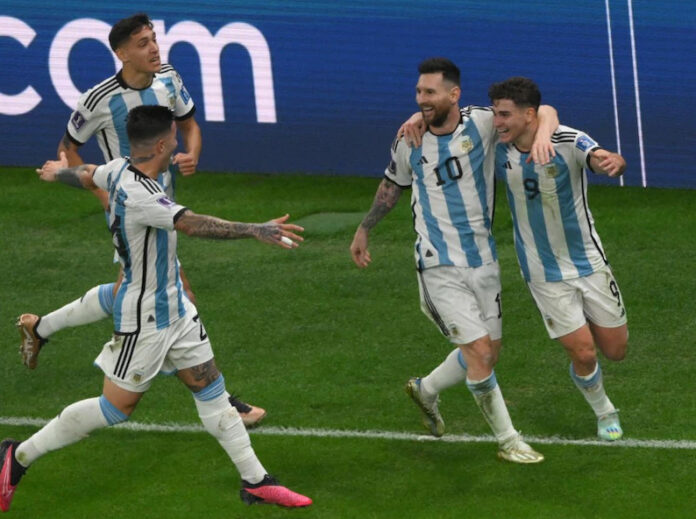 Brasil, Jose Arnaldo dos Santos Junior, Qatar, Neymar, Piala Dunia, Piala Dunia 2022, Fans Brasil Dukung Argentina