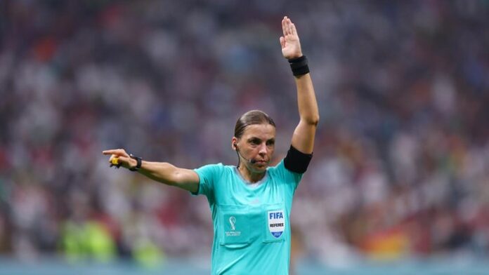 wasit-wanita-piala-dunia-stephanie-frappart_169 Wasit FIFA