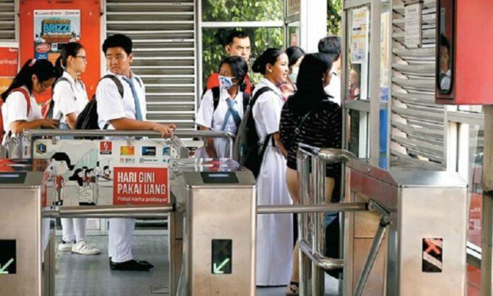 Manfaat KJP Plus 25 0123 Siswa, KJP Plus, Manfaat KJP Plus, Disdik DKI, Dana KJP Plus, Bansos DKI