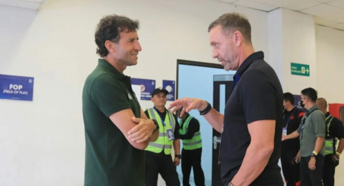 Persib, Persib Bandung, Liga 1 2022/2023, Persija Jakarta, Persib Bandung vs Persija Jakarta, GBLA, Luis Milla, Thomas Doll