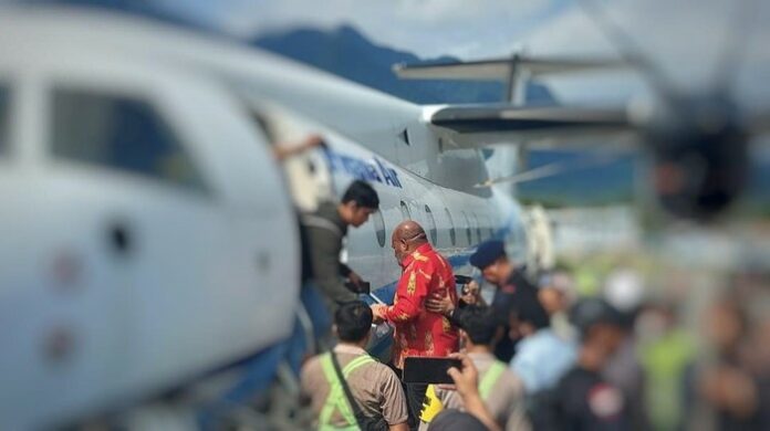 Lukas Enembe, KPK, Yance Wenda