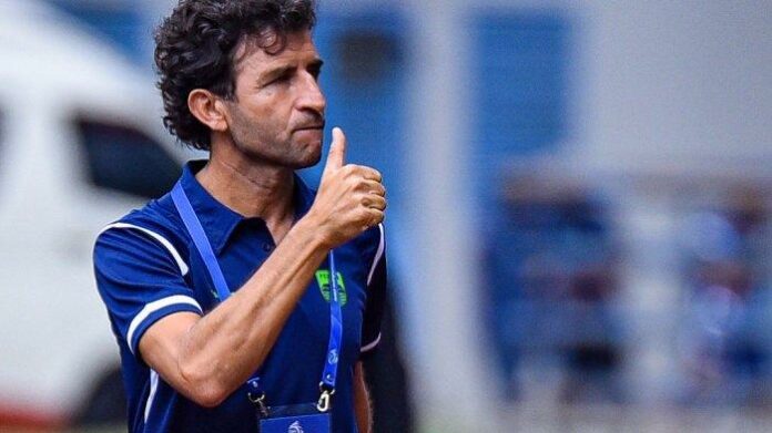 Luis-milla-persib-bandung-001 Persib Bandung, Persib, BRI Liga 1 Indonesia, BRI Liga 1, Liga 1, PSS Sleman, Liga 1, Luis Milla
