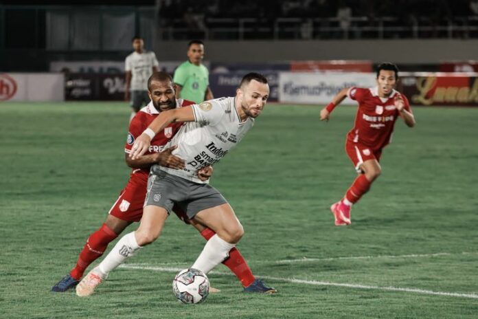 bali-united-vs-persis-liga-1 Bali United, Liga 1, Liga 1 2022/2023, Serdadu Tridatu, Bali United vs Persis Solo, Persis Solo
