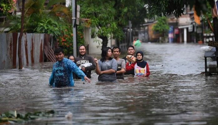 banjir-jakarta Banjir, BPBD, DKI Jakarta, Banjir Jakarta, Hujan, Jakarta Timur, Jakarta Barat, Jakarta Selatan