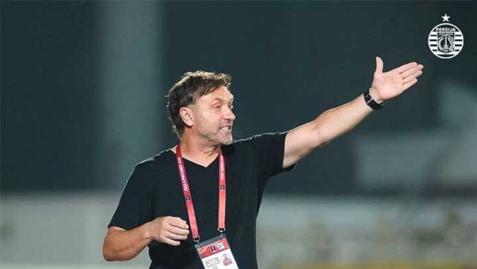 thomas-doll-pelatih-persija Liga 1, Liga 1 2022/2023, Persija Jakarta, PSM Makassar, Bhayangkara FC, Klasemen Liga 1