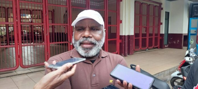 Usman Wanimbo, Ketum ASBWI, Sepak Bola Wanita