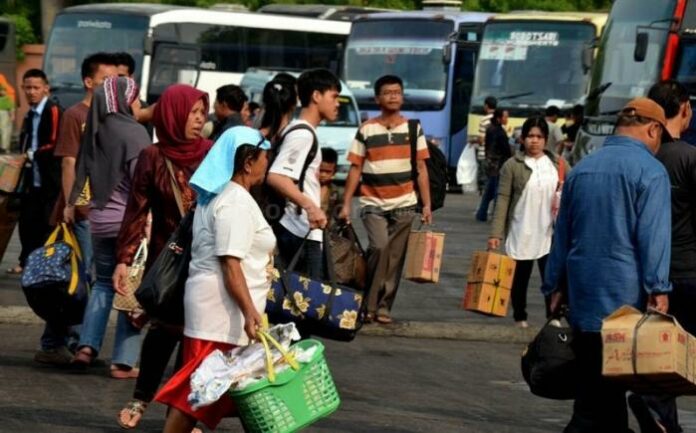 pemudik, lebaran, bulan puasa 2023