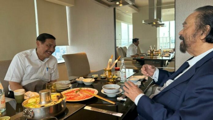 surya paloh dan luhut binsar pandjaitan 169 surya paloh luhut binsar pandjaitan, Nasdem, Jokowi