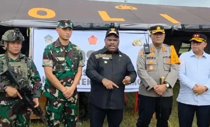 Bupati Didimus Guru Yahukimo, Nakes Yahukimo, Didimus Yahuli, Papua Pegunungan, Serangan OPM, Aparat Keamanan, Generasi Muda OAP, Guru dan Nakes, Hukum Internasional, Perlindungan Guru, Perlindungan Nakes, Evakuasi Yahukimo, Pendidikan Papua, Serangan Brutal, KKB OPM