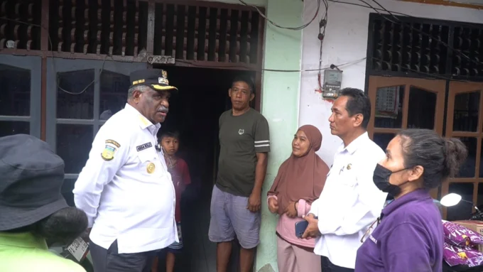 foto-opening-10 Abisai Rollo,sampah Jayapura, banjir Jayapura, Wali Kota Jayapura, kebersihan lingkungan Papua, cuaca ekstrem Jayapura,