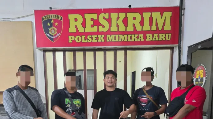 pelaku-yang-berhasil-dibekuk-polisi-dari-polsek-mimika-baru-ceposonlinecom-polsek-mimika-baru-zMimC