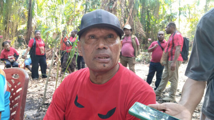 Ketua Umum Persipura Jayapura, Benhur Tommy Mano Persipura Jayapura, BTM Persipura, Liga 2, Pelatih baru, Mutiara Hitam, Benhur Mano, Owen Rahadiyan, Banding PSSI, Evaluasi tim, Sepakbola Papua, Liga Indonesia, Kandidat pelatih, Pemain Persipura, Target Liga1, Persipura bangkit