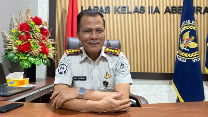 kepala-lapas-kelas-iia-abepura-edy-susetyo-ceposonlinecomjimianus-karlodi-jxpl8
